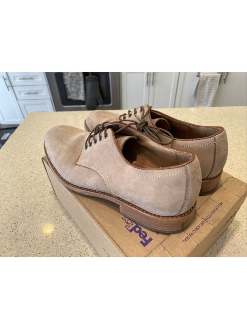 Trask Smooth Suede Men’s Sz 9 M Taupe Beige Leather Bucks Shoes - Picture 3 of 14